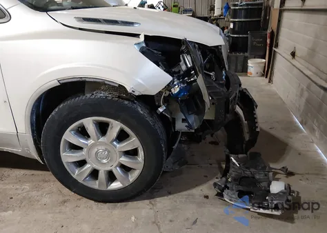 2011 Buick Enclave 1Xl z USA, uszkodzony, nr VIN 5GAKVBED0BJ199941